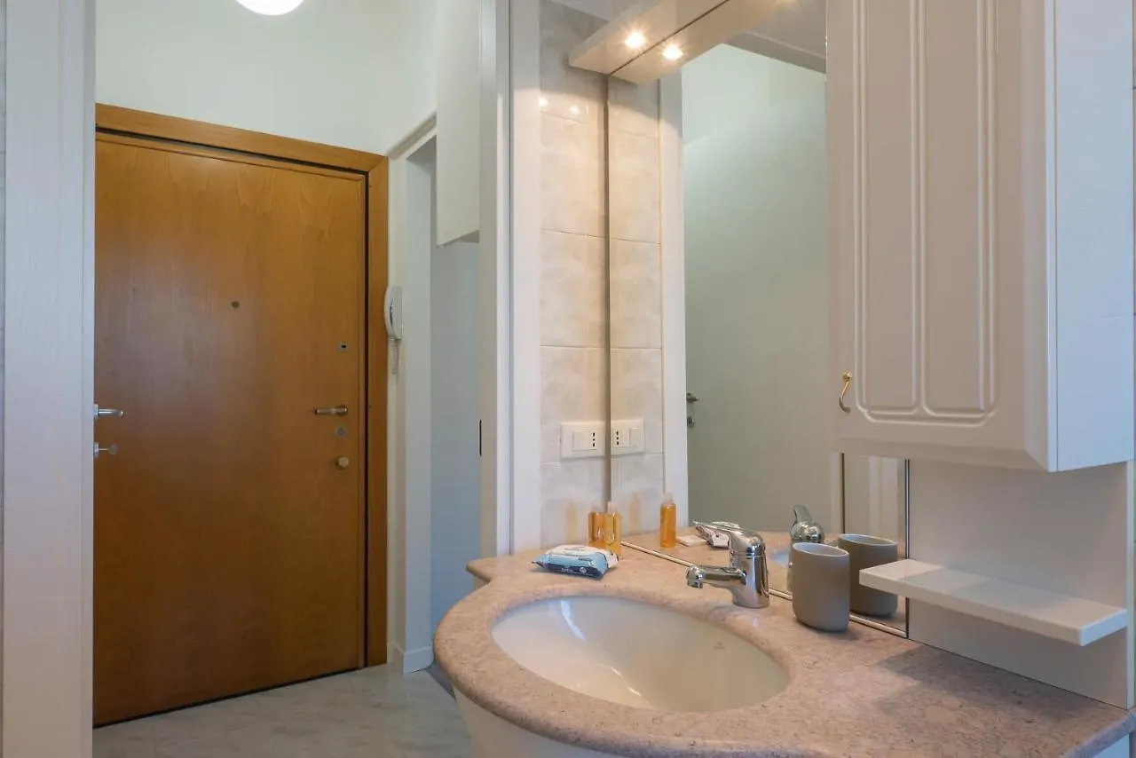 I Host Apartment - Fiuggi 59 Milánó